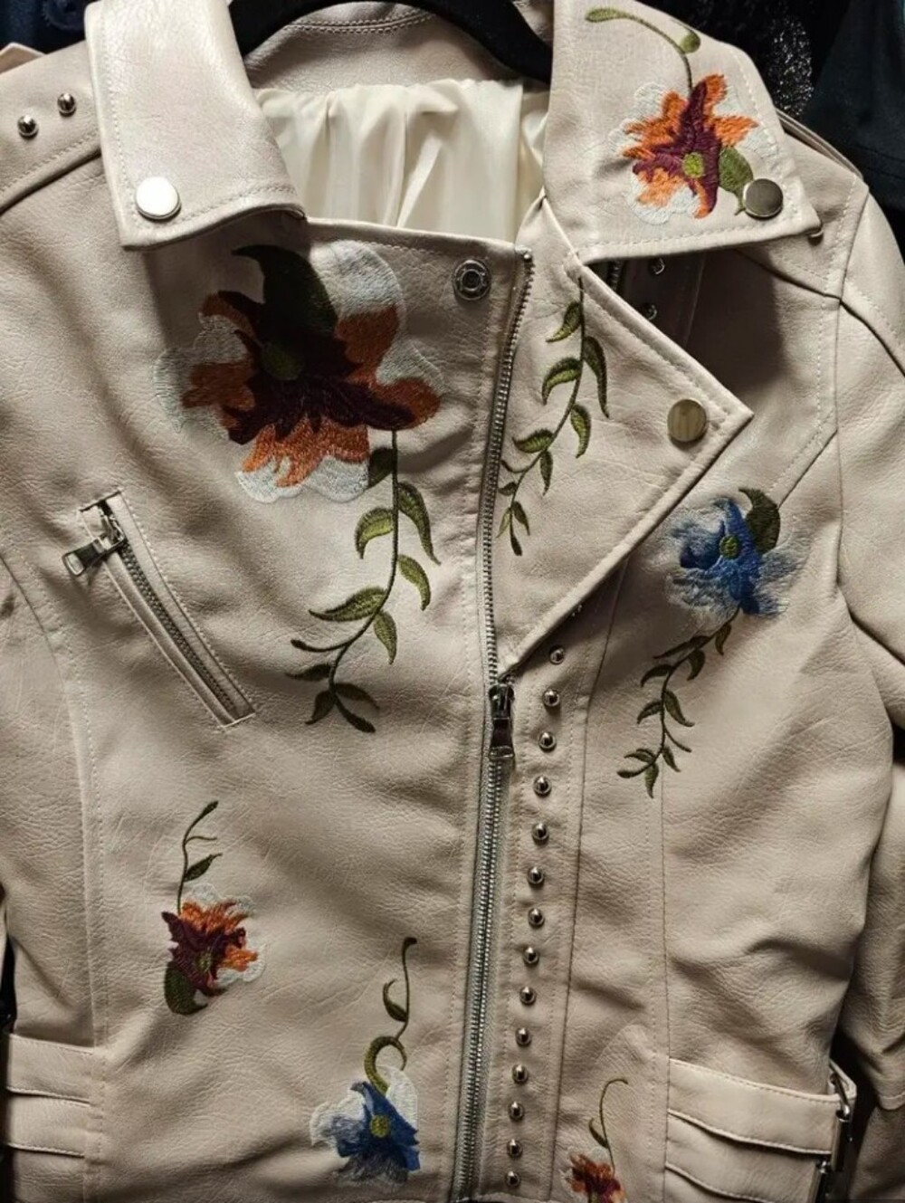Women Floral Embroidered Moto PU Jacket Coat - Picture 7 of 7